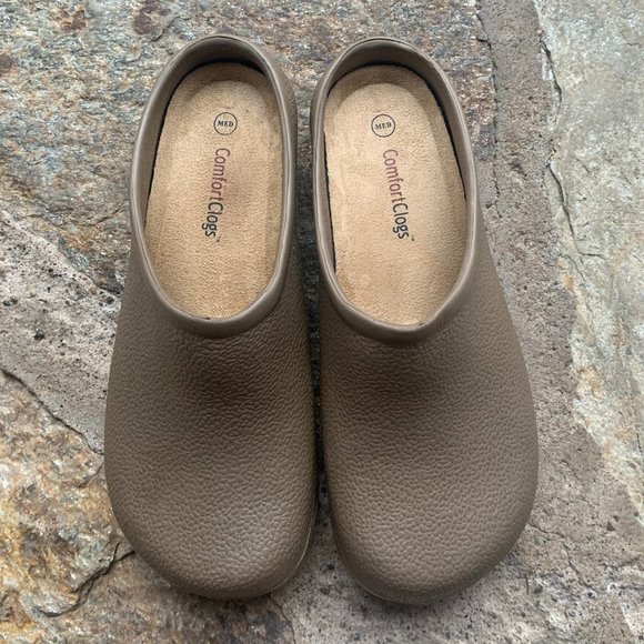 Brown Comfort Clogs - Picture 1 of 6